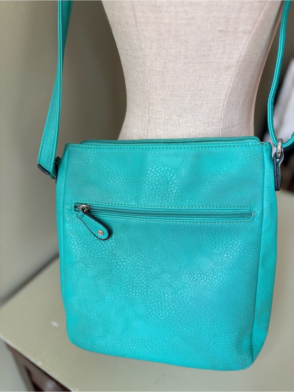Gussaci Turquoise Crossbody Bag purse Zip Pockets Adjustable strap - Picture 3 of 13